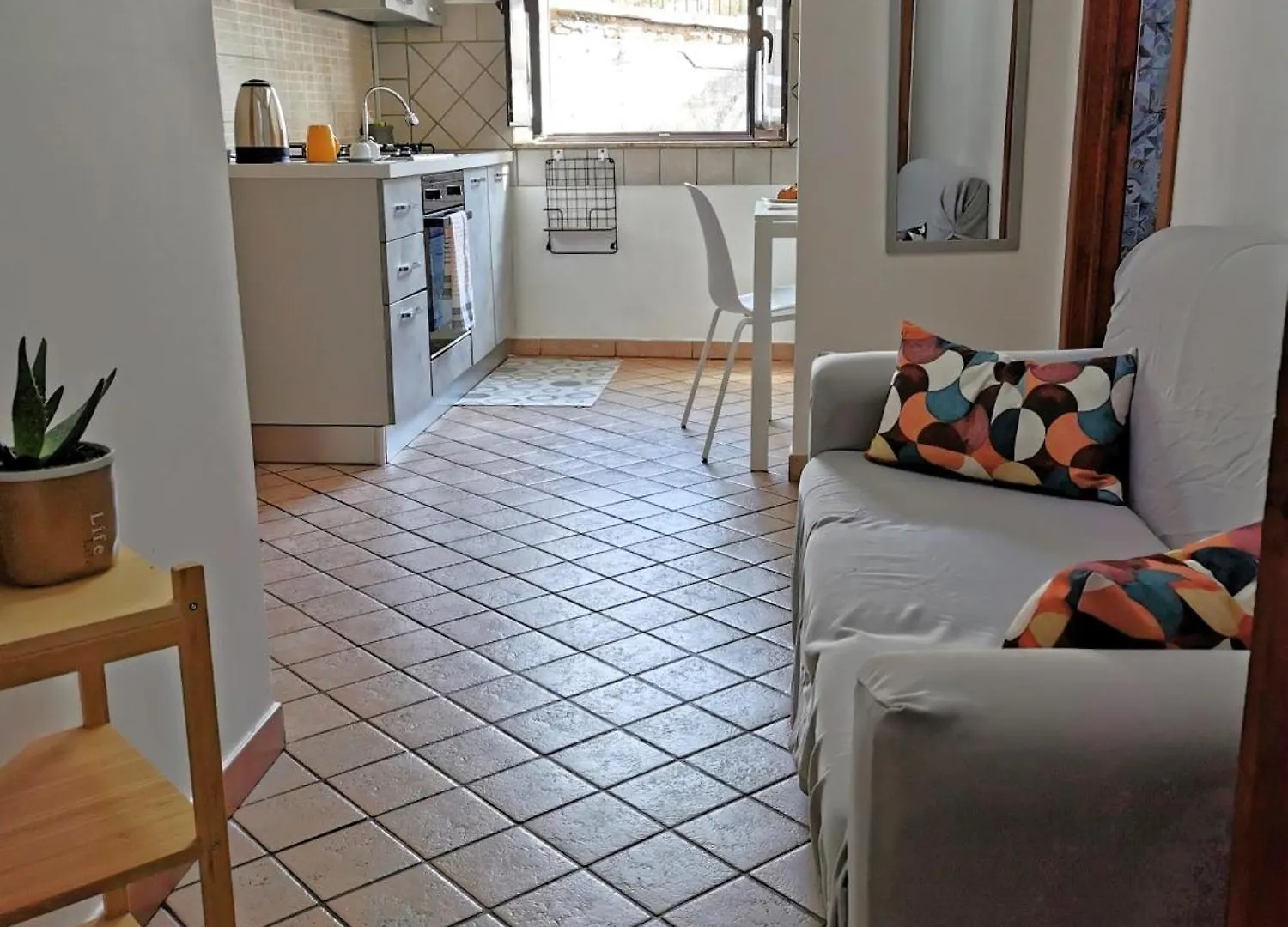 Appartamento Didi House Duomo Aeroporto di Catania Fontana Rossa